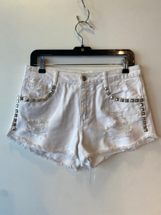 Denim Shorts M Weiß mit silbernen Nieten