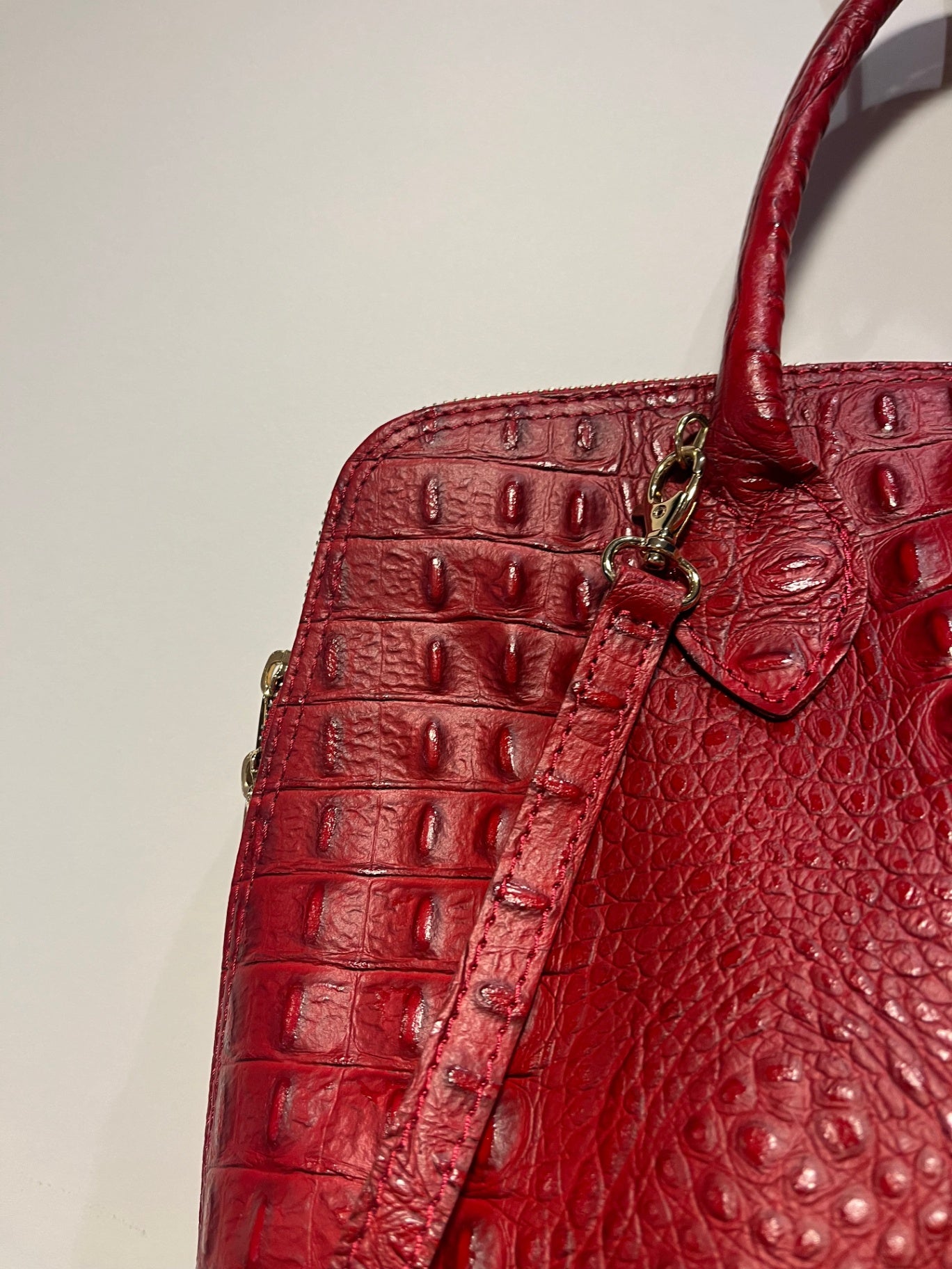 Tasche Rot mit Kroko-Optik