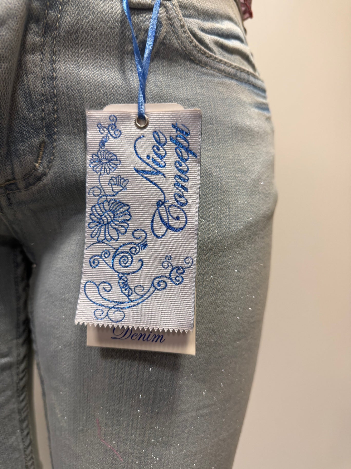Jeans 30 Hellblau glitzernd