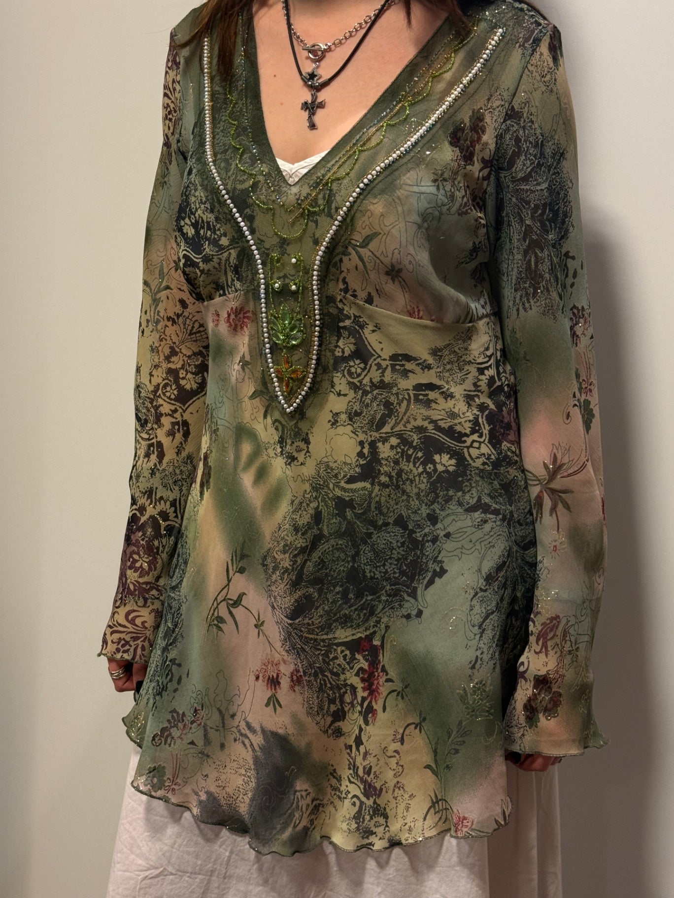 Bluse XL Multicolor (Grün, Schwarz, Beige, Rot und andere Farbtöne)