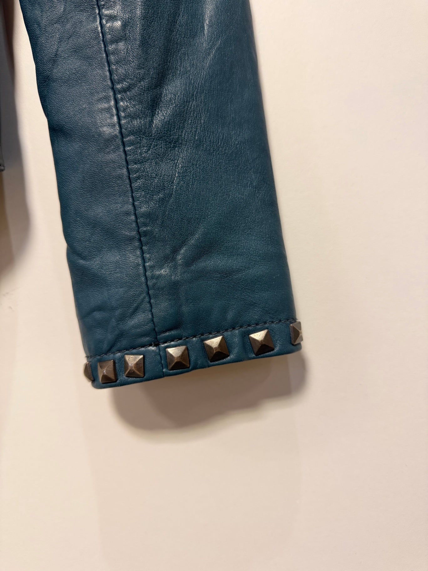 Lederjacke S Blautürkis mit Studs