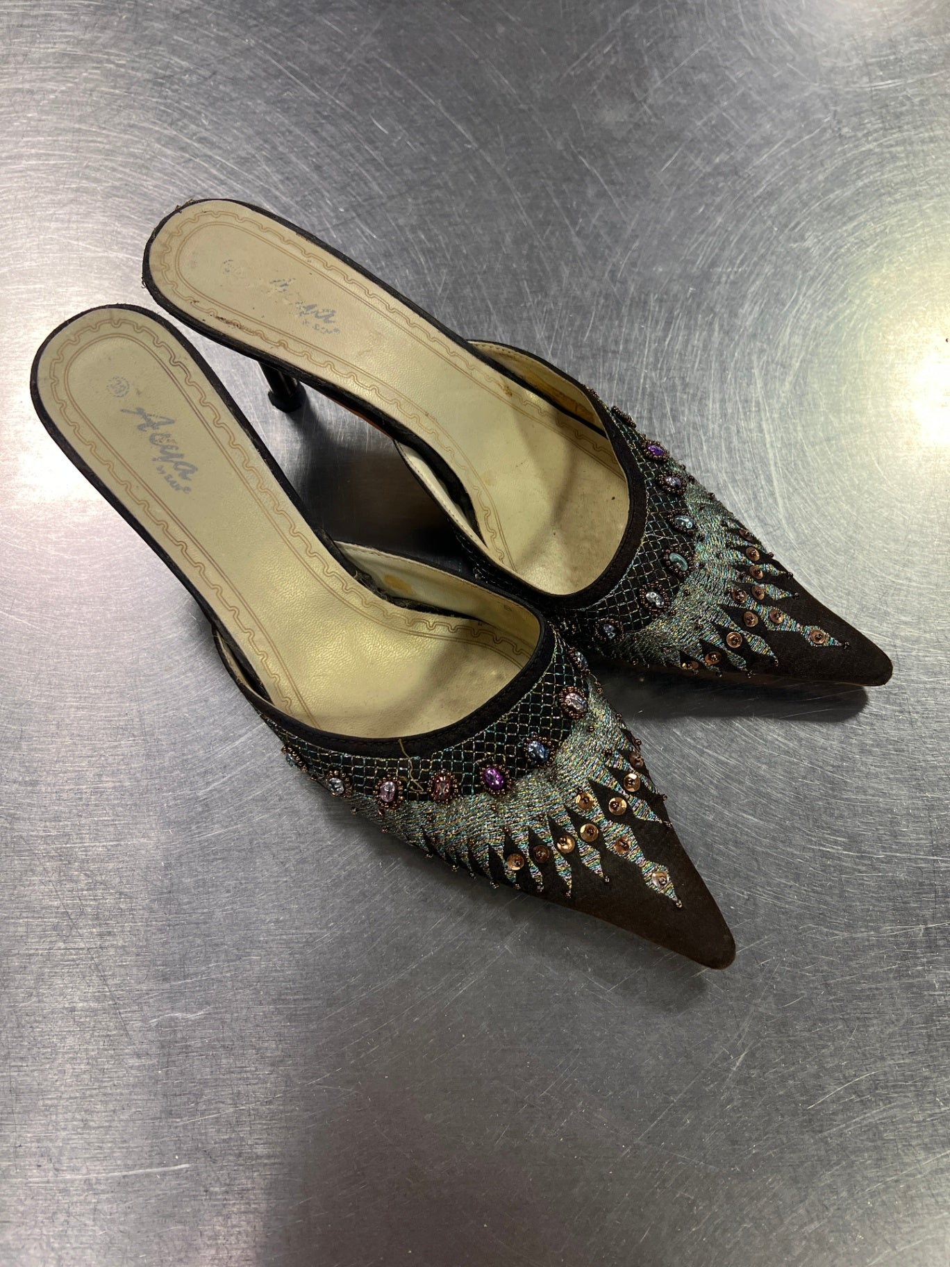 Heels 39 Braun mit Pailletten
