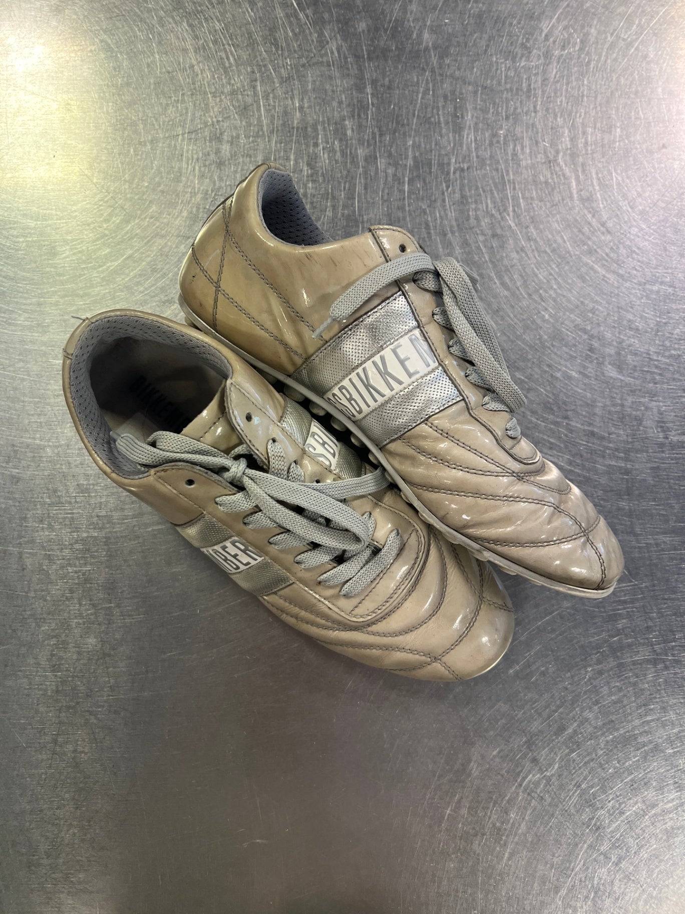 Sneakers 40 Beige Silber
