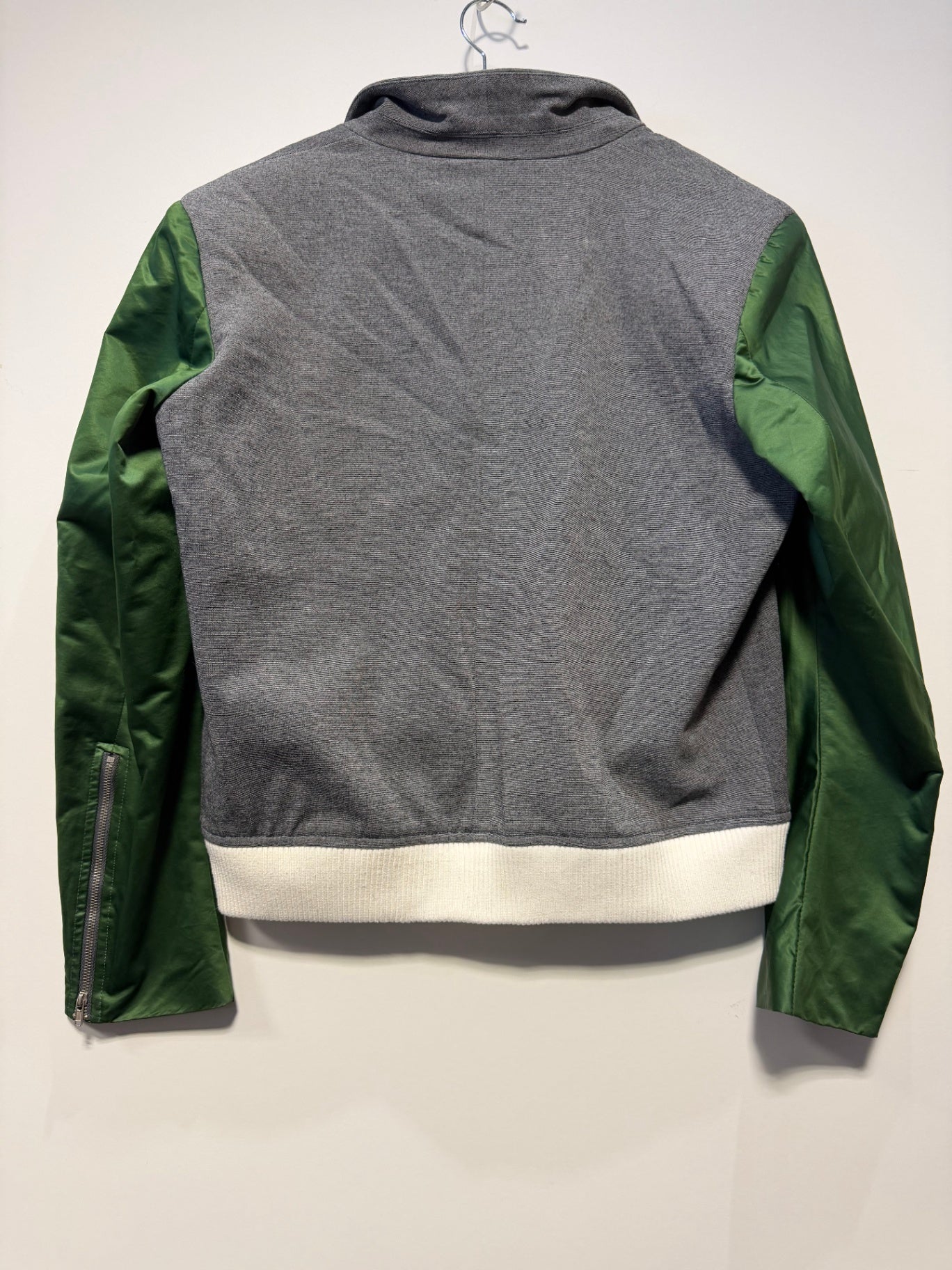 ANTIPODIUM LONDON Jacke M Grau und Grün