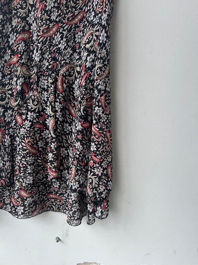  Kleid M Bunt mit Schwarz, Rot, Weiß