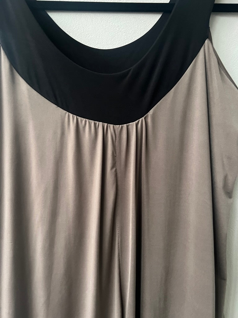 Top XL Beige und Schwarz