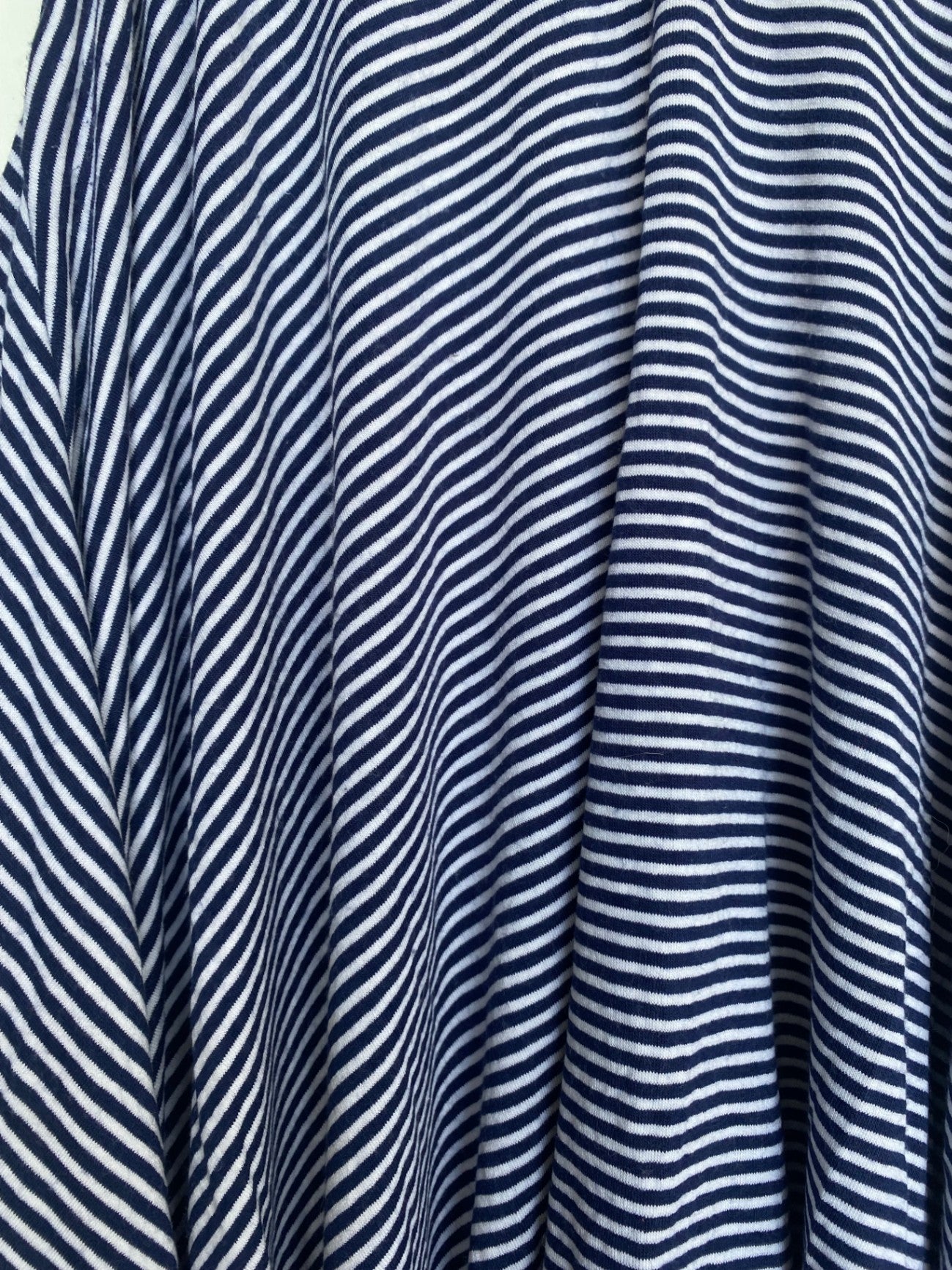 Langes Oberteil Onesize Blau-Weiß gestreift