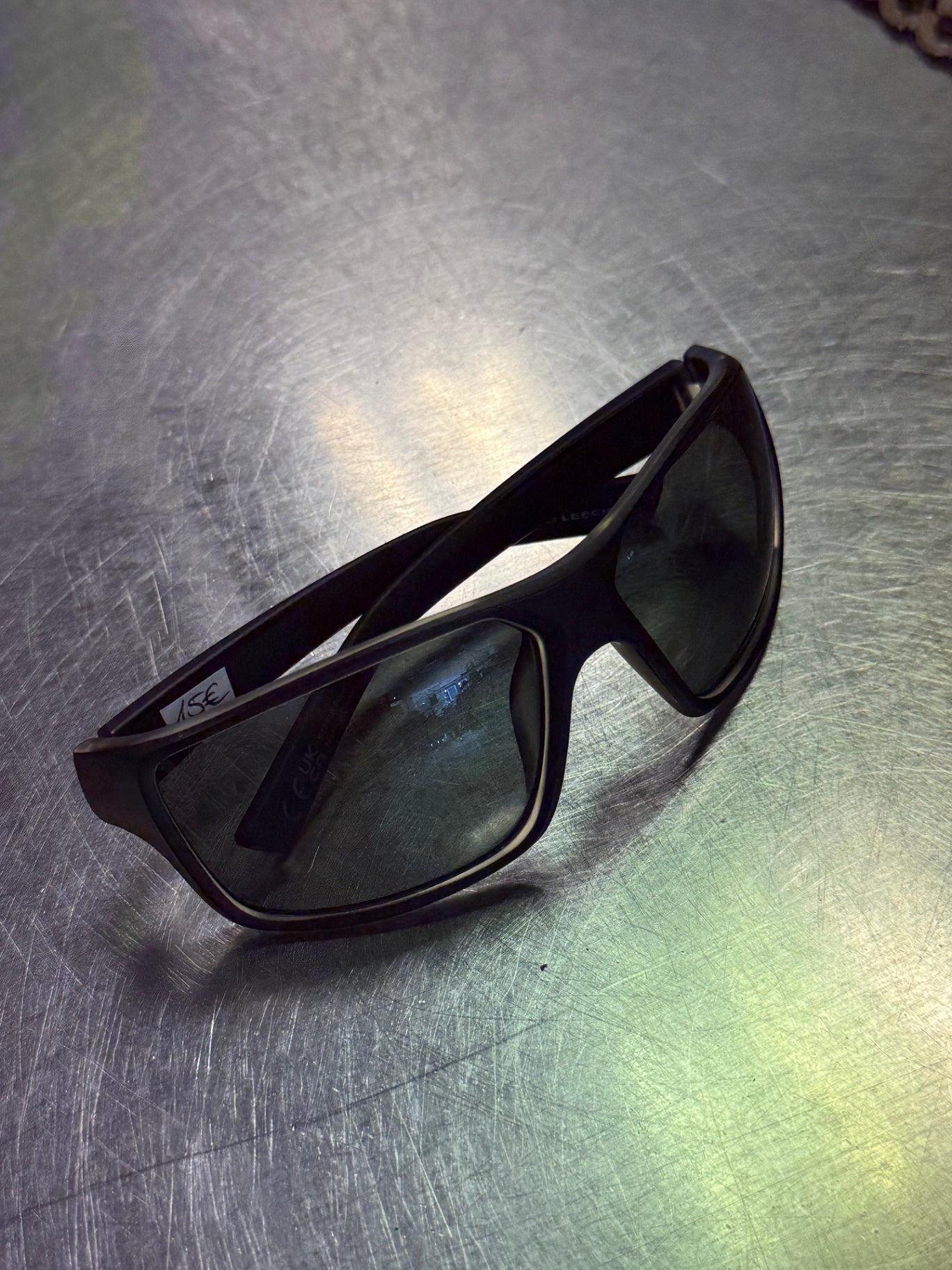 Sonnenbrille Schwarz