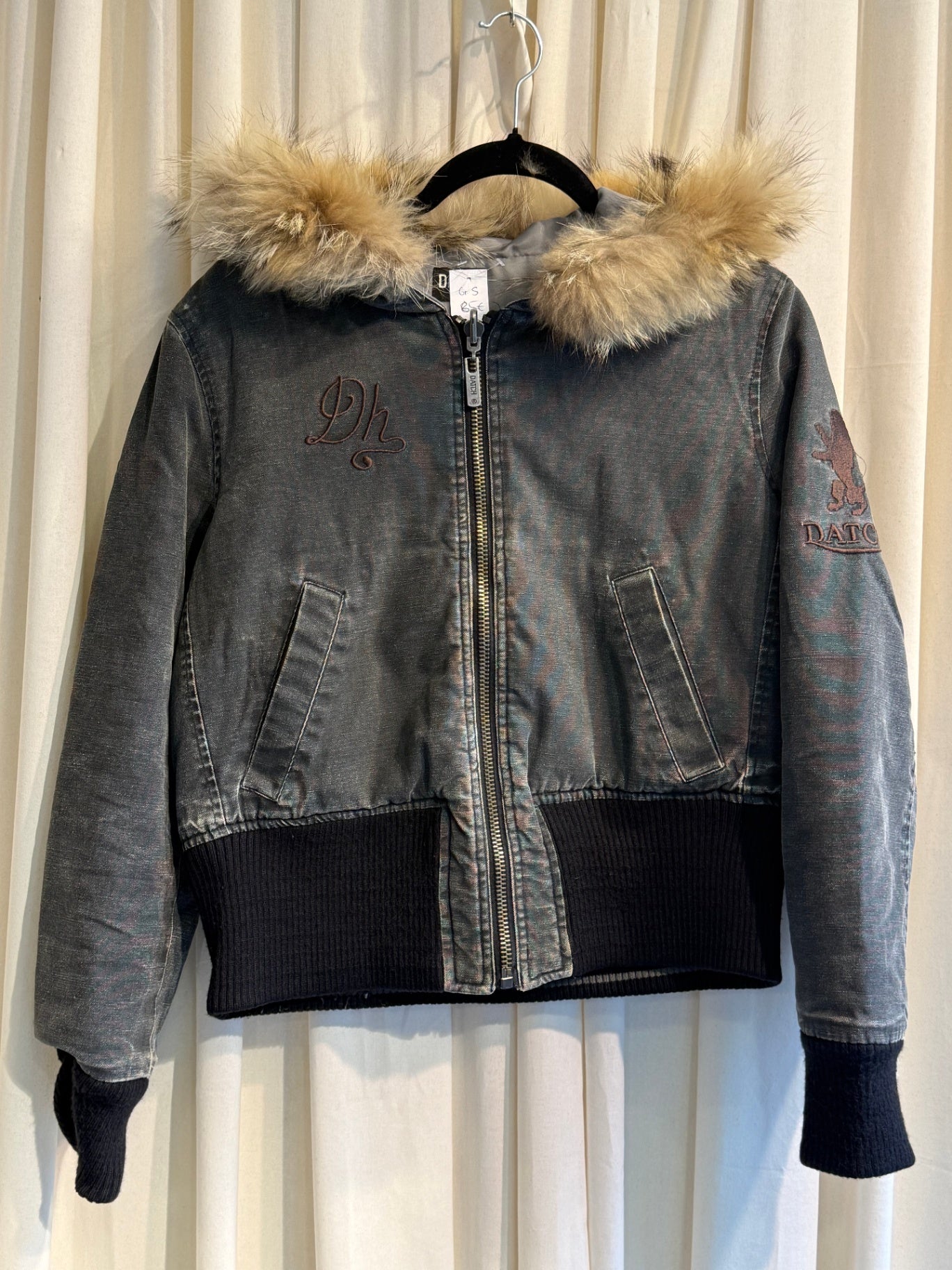 Jacke S Grau