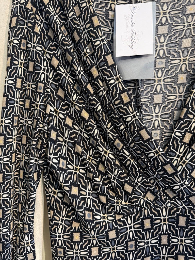 Kleid 38 Gemustert (Neu)
