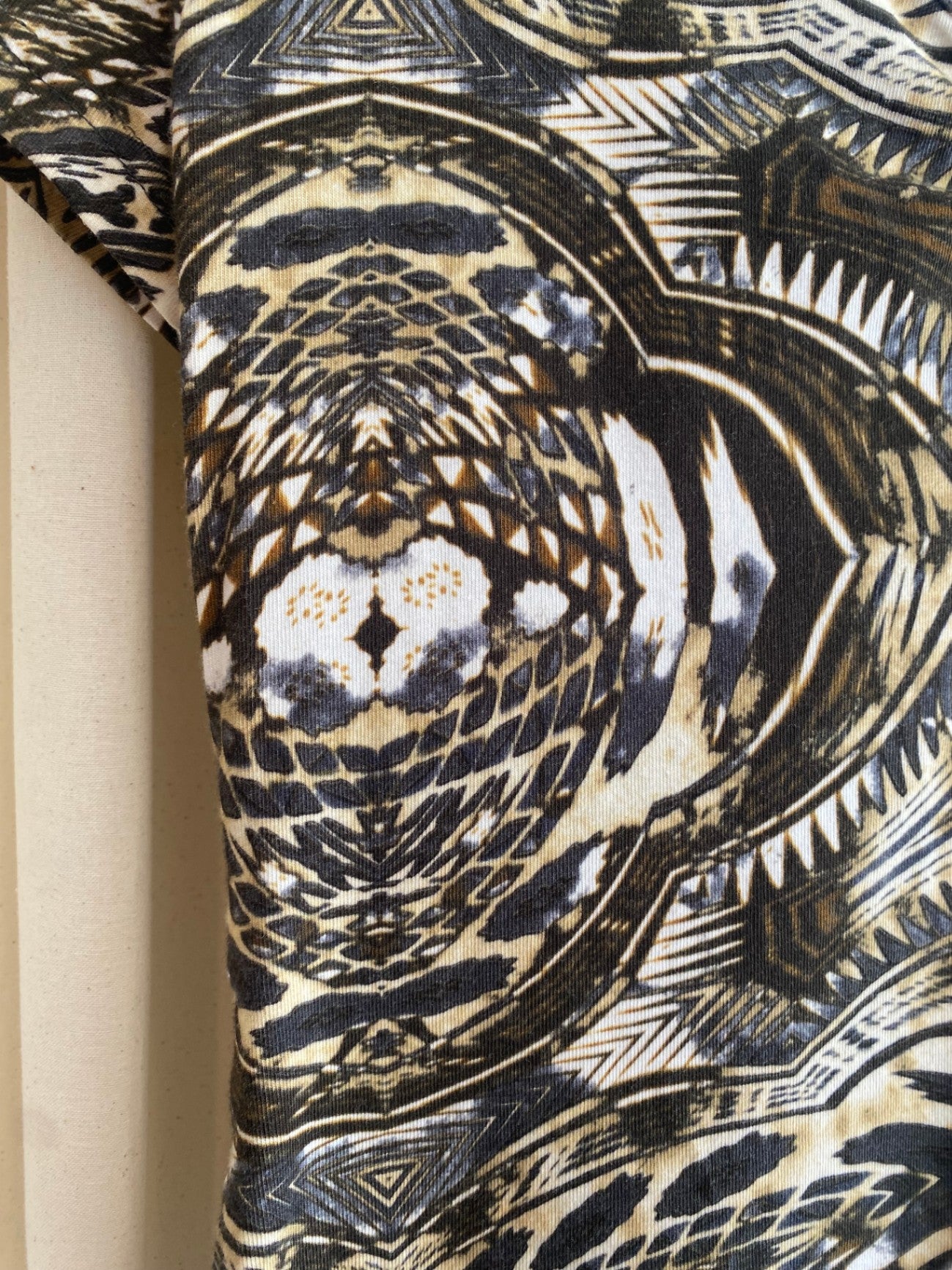 Tshirt S gemustert (Neu)