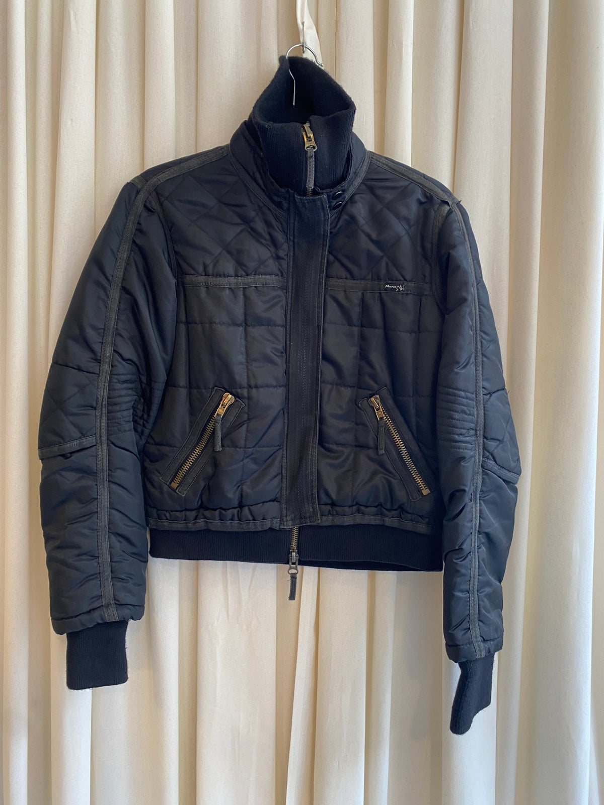 Jacke M Schwarz