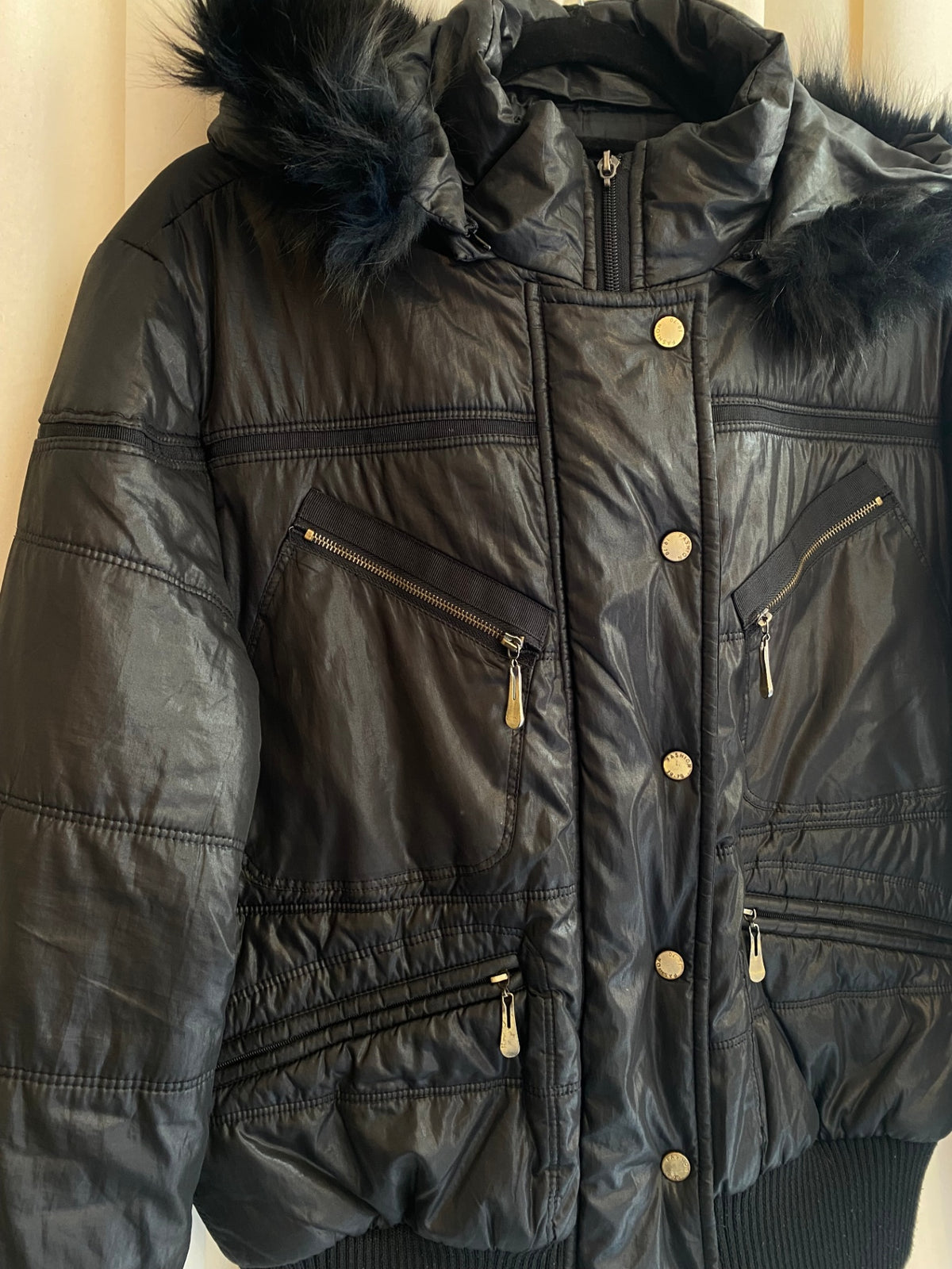 Jacke M Schwarz
