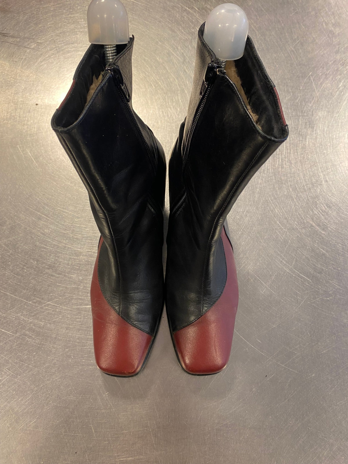 Stiefeletten 38 Schwarz Rot