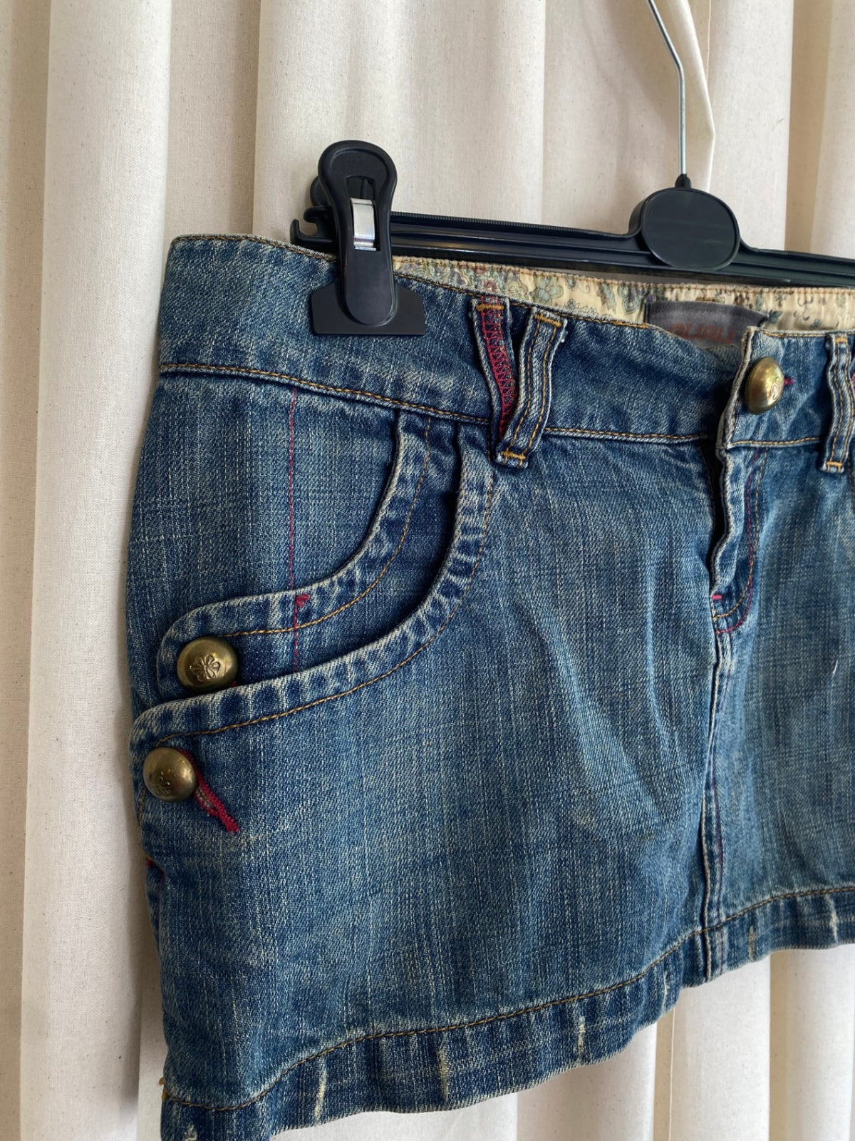 Denim Minirock W28 bestickt