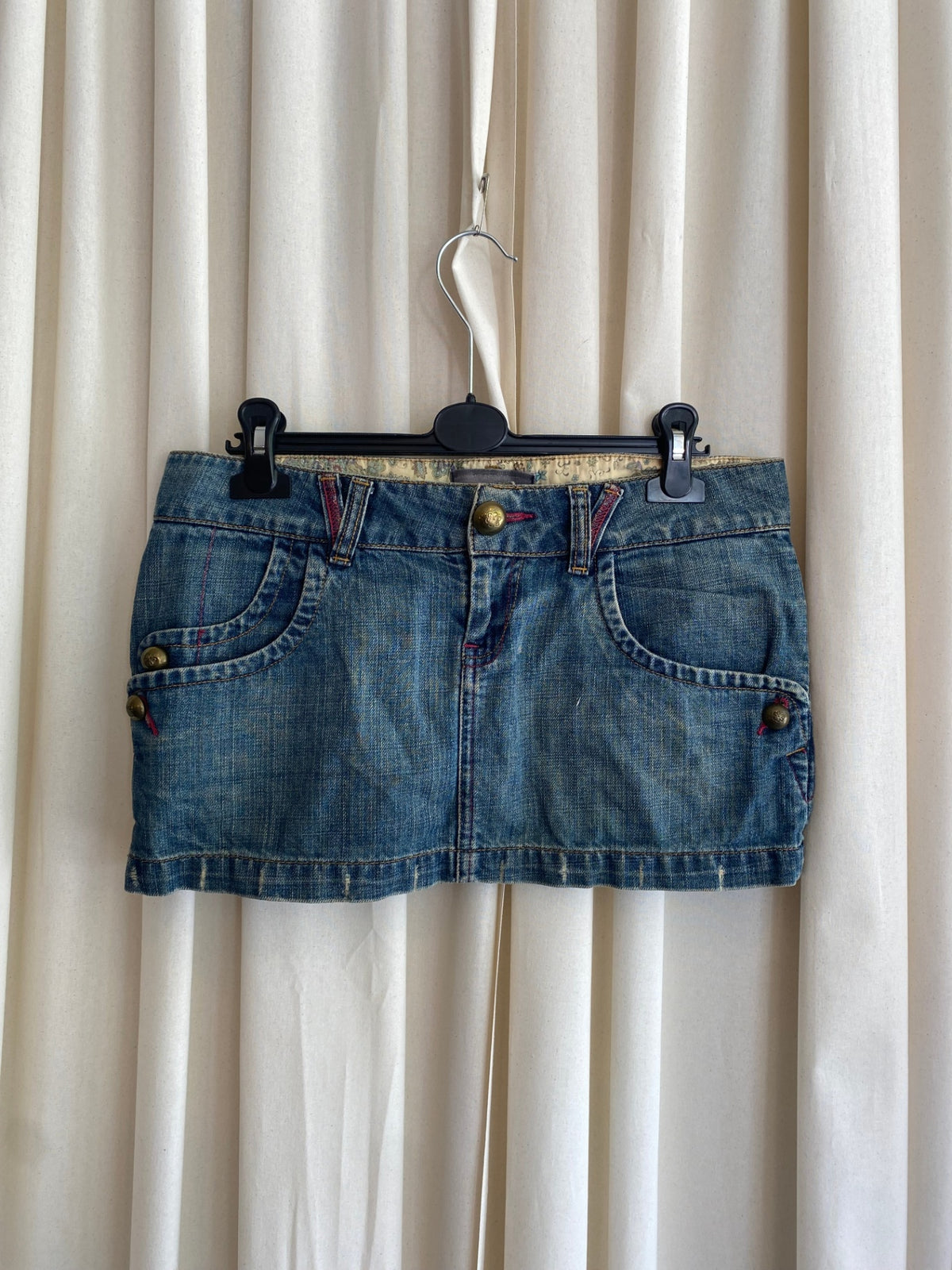 Denim Minirock W28 bestickt