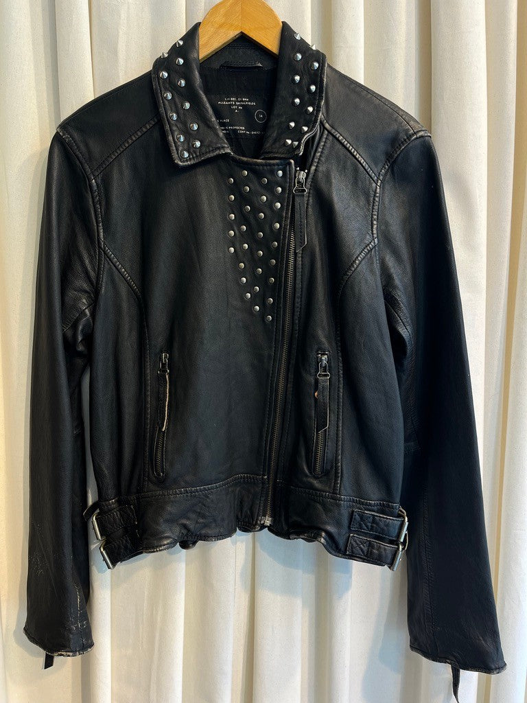 Lederjacke Nieten