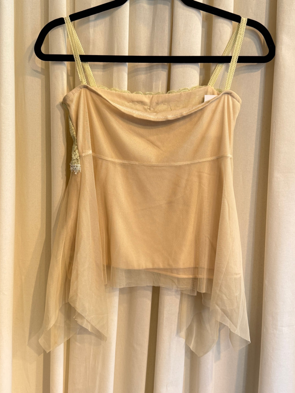 Top M Beige