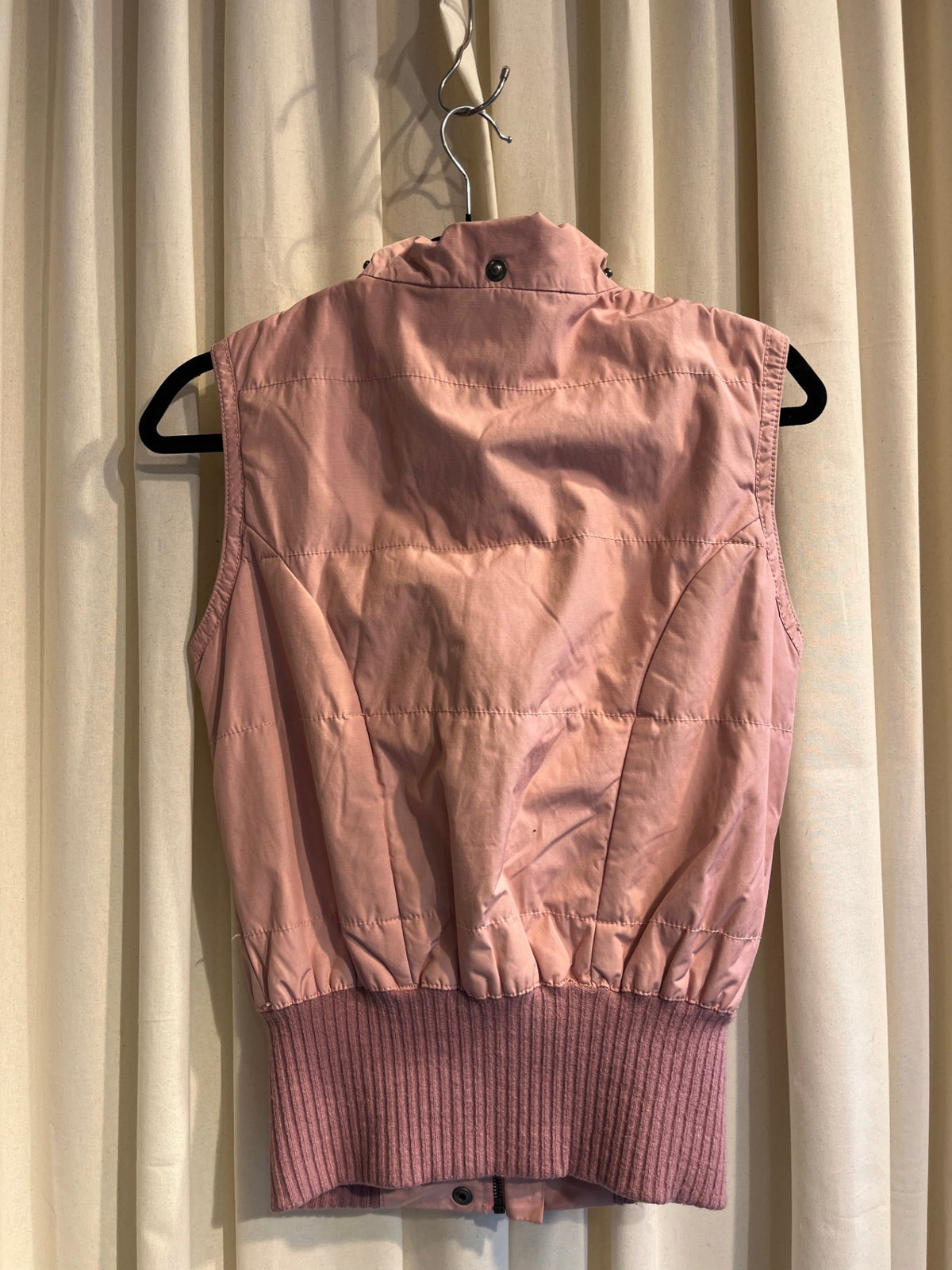 datch Weste Unbekannt Rosa