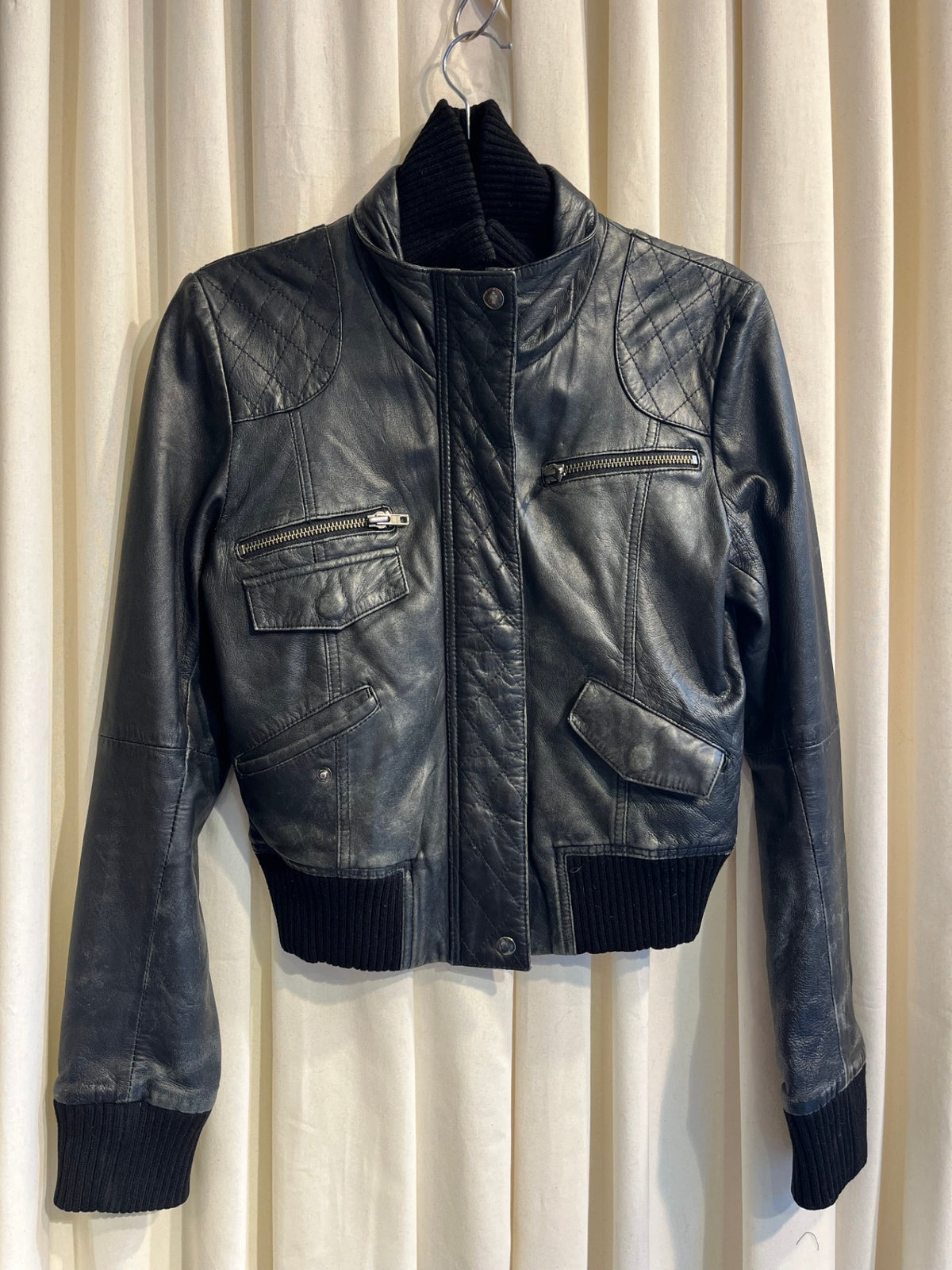 Jacke S Schwarz