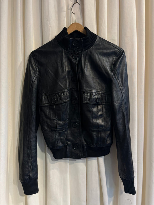 Jacke S Schwarz