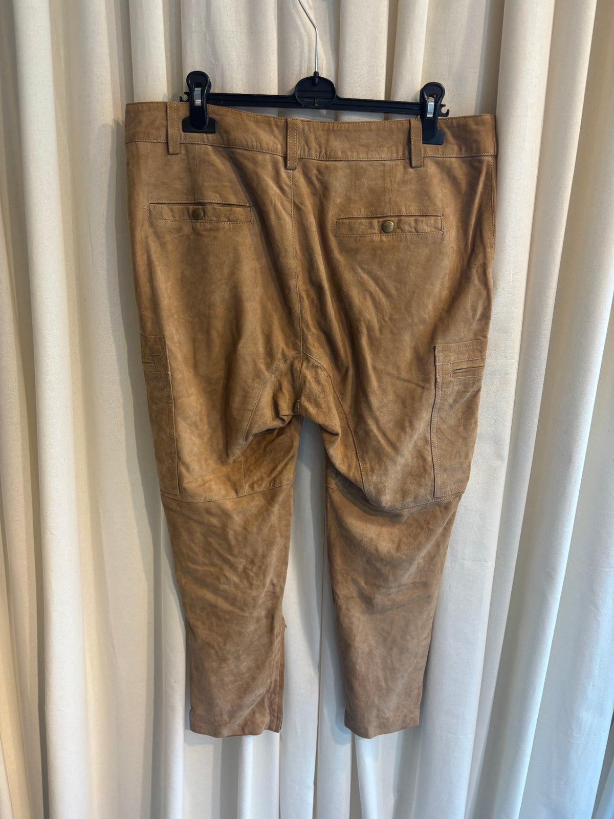 Hose 44 Beige