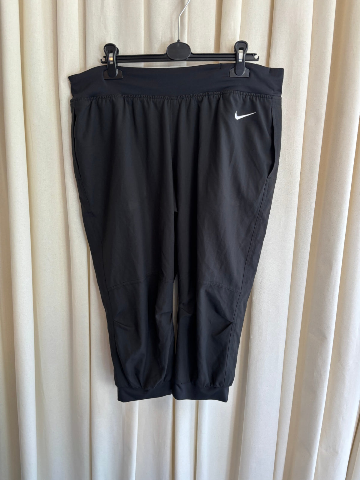 Nike Hose L Schwarz