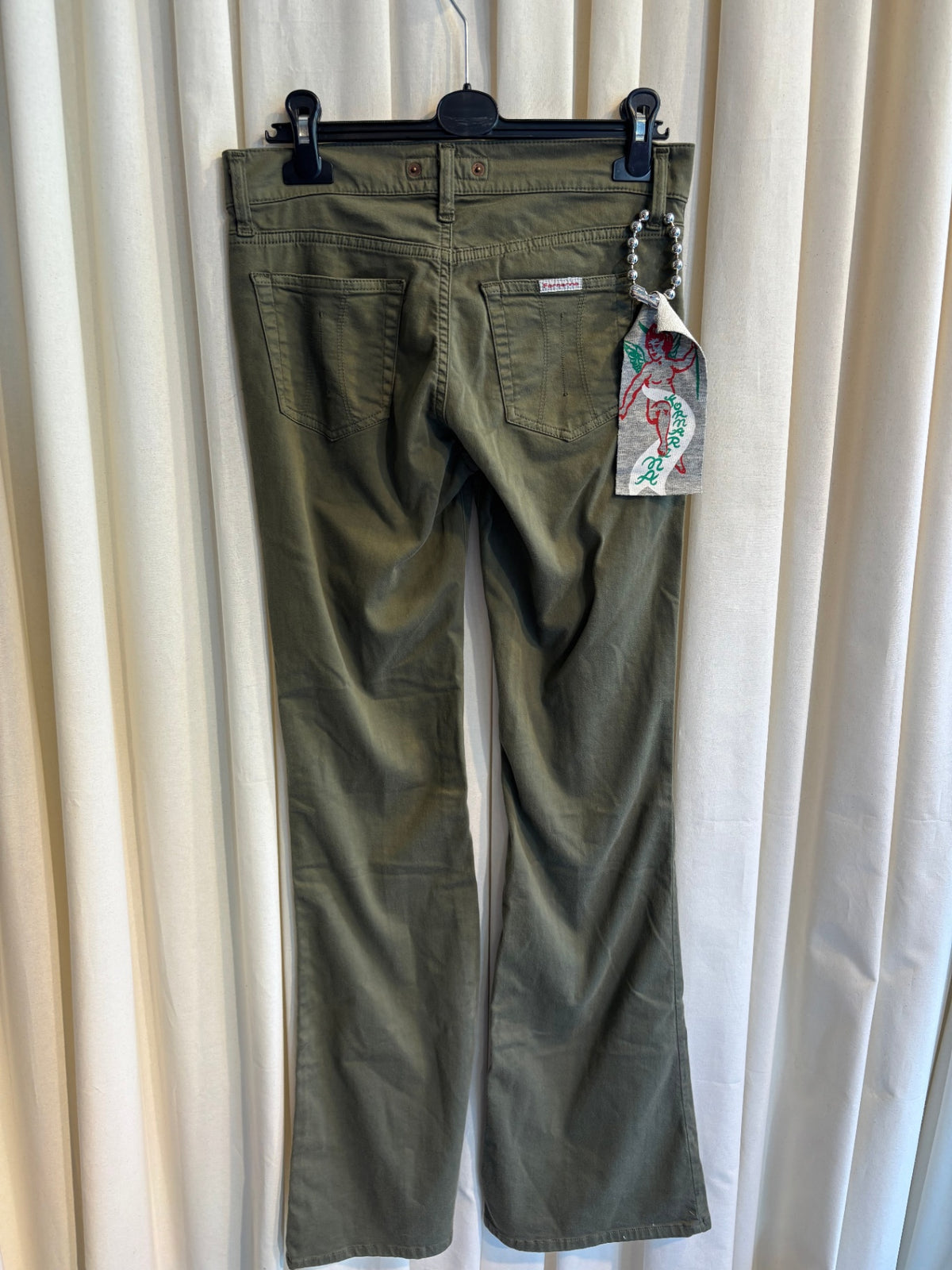 Jeans W26 Olivgrün