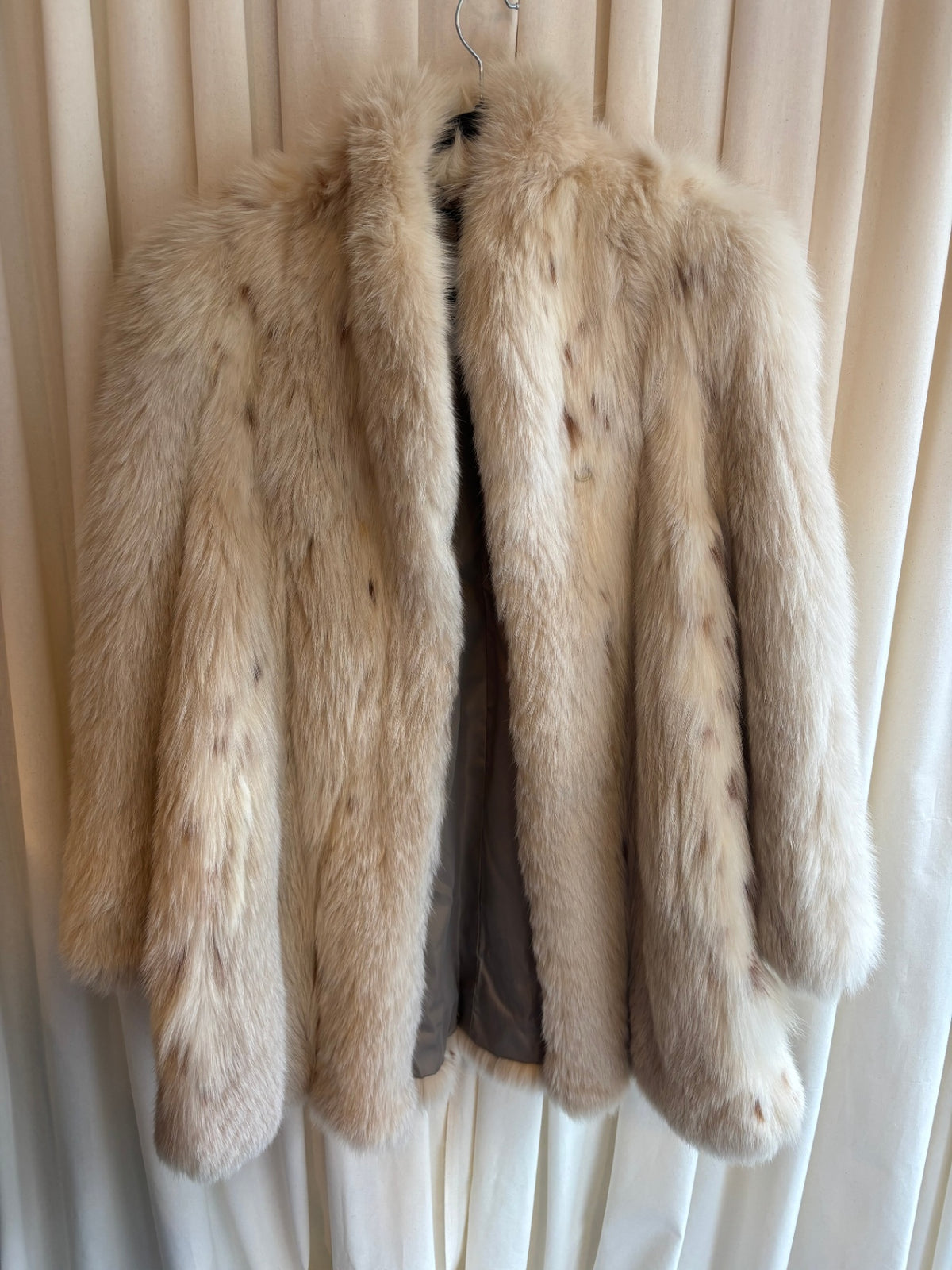 Pelz Mantel M-L Creme