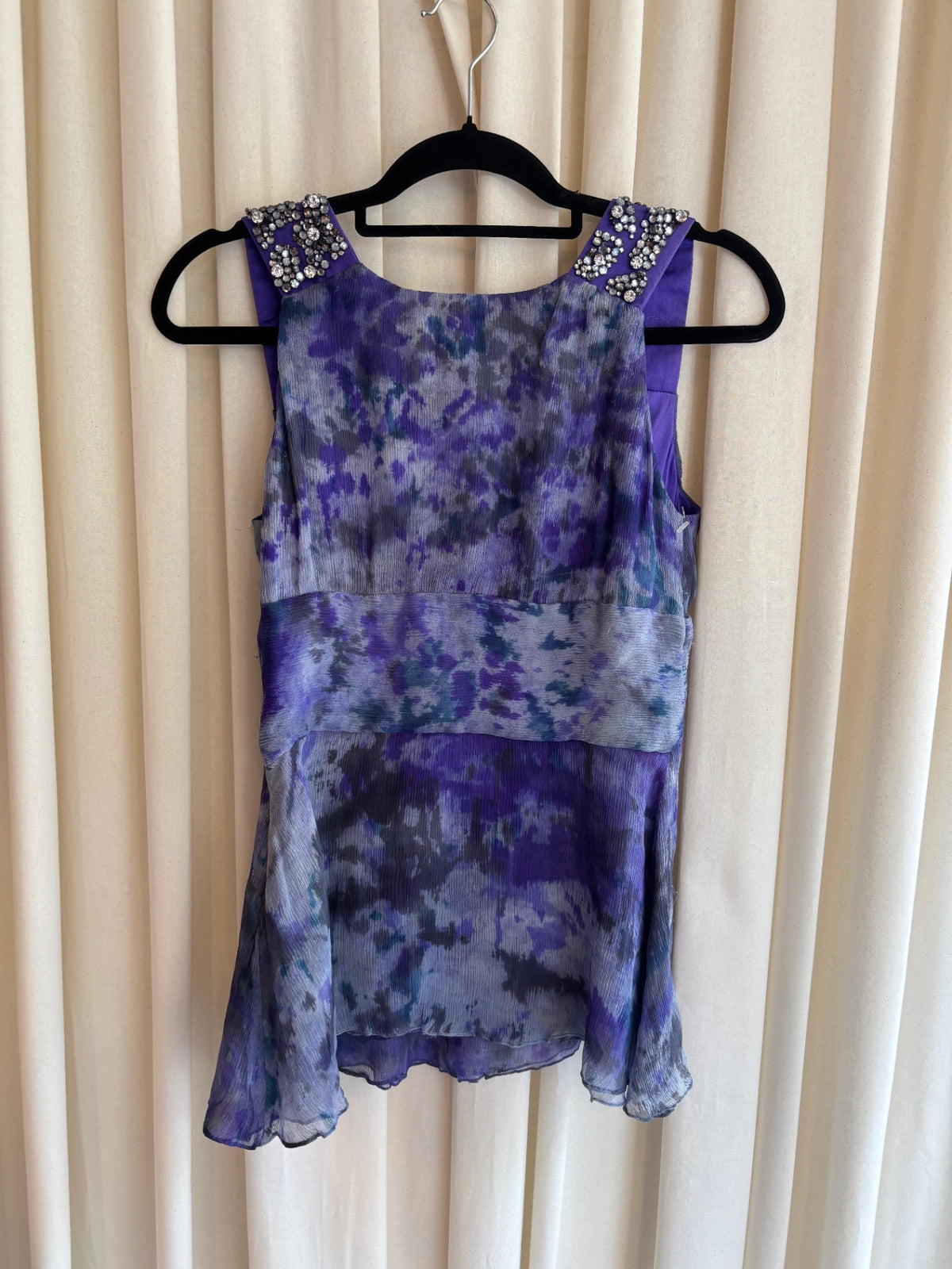 Top S Lila mit Pailletten aus Seide