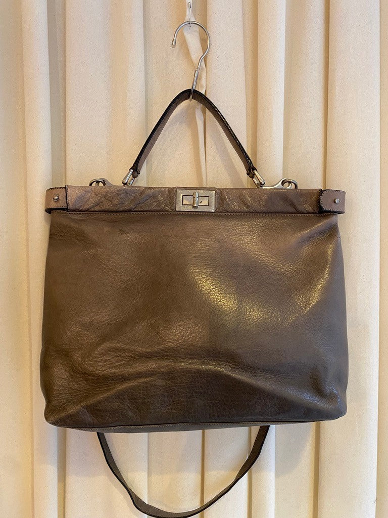 Ledertasche Grau