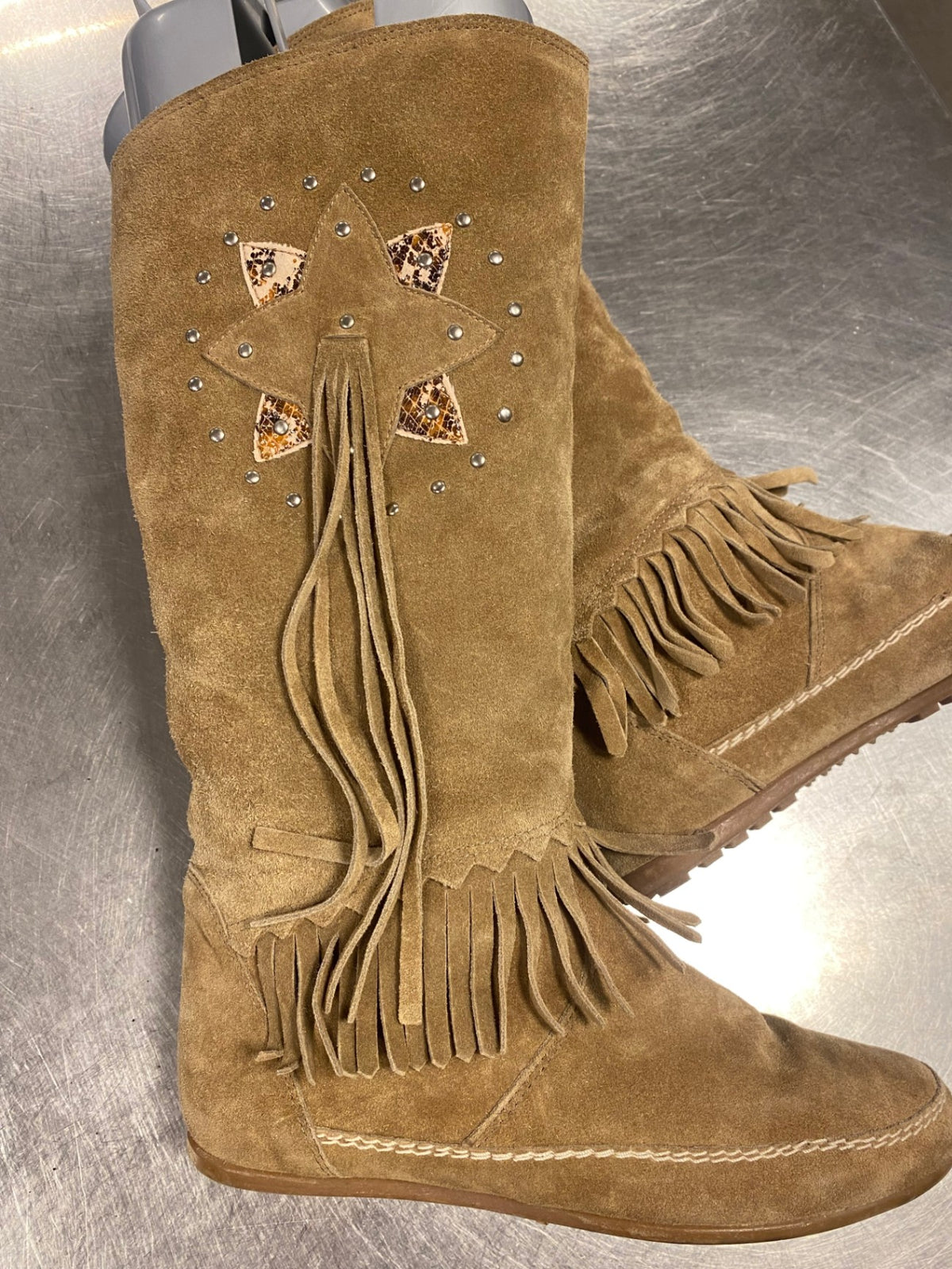 Wildleder Stiefel 38 Beige mit Fransen (Gefüttert)