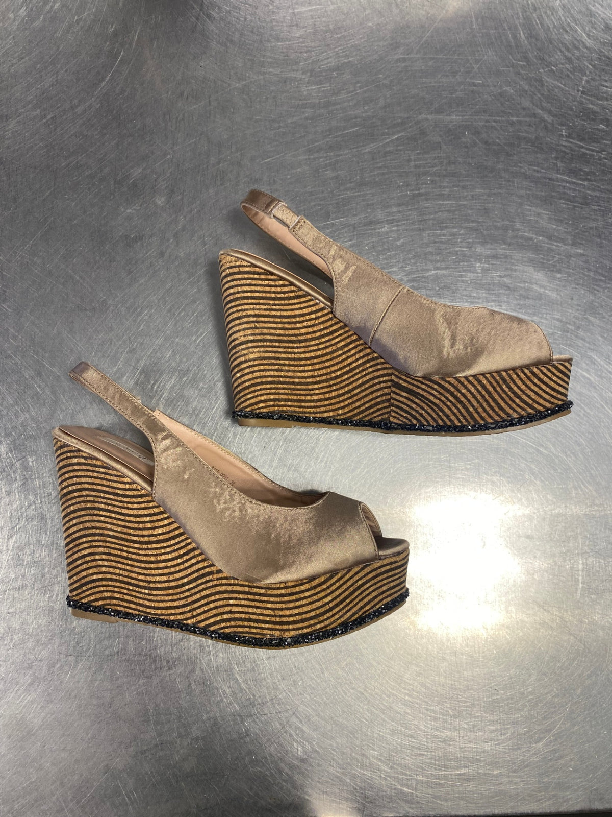 Wedges 38 Champagner