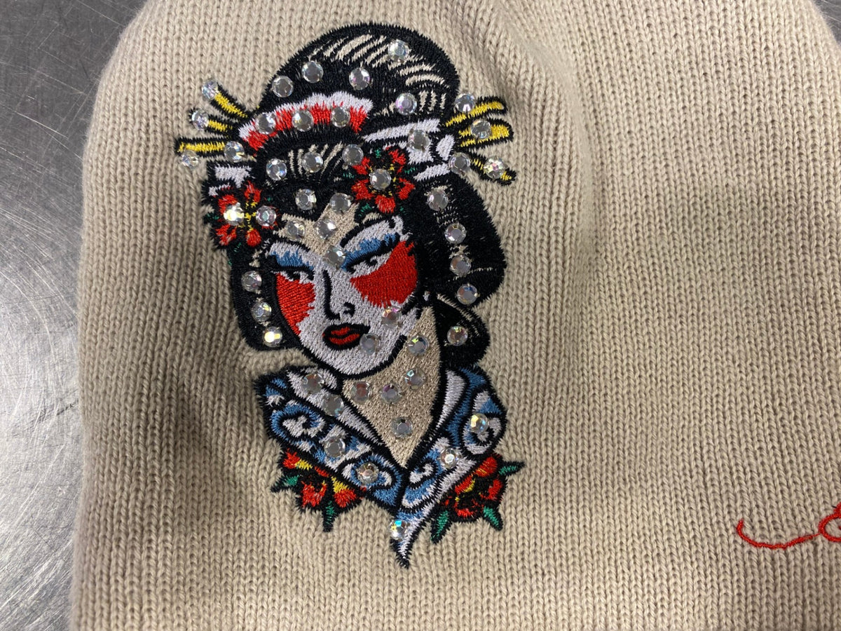 Ed Hardy Mütze Beige mit Strasssteinen