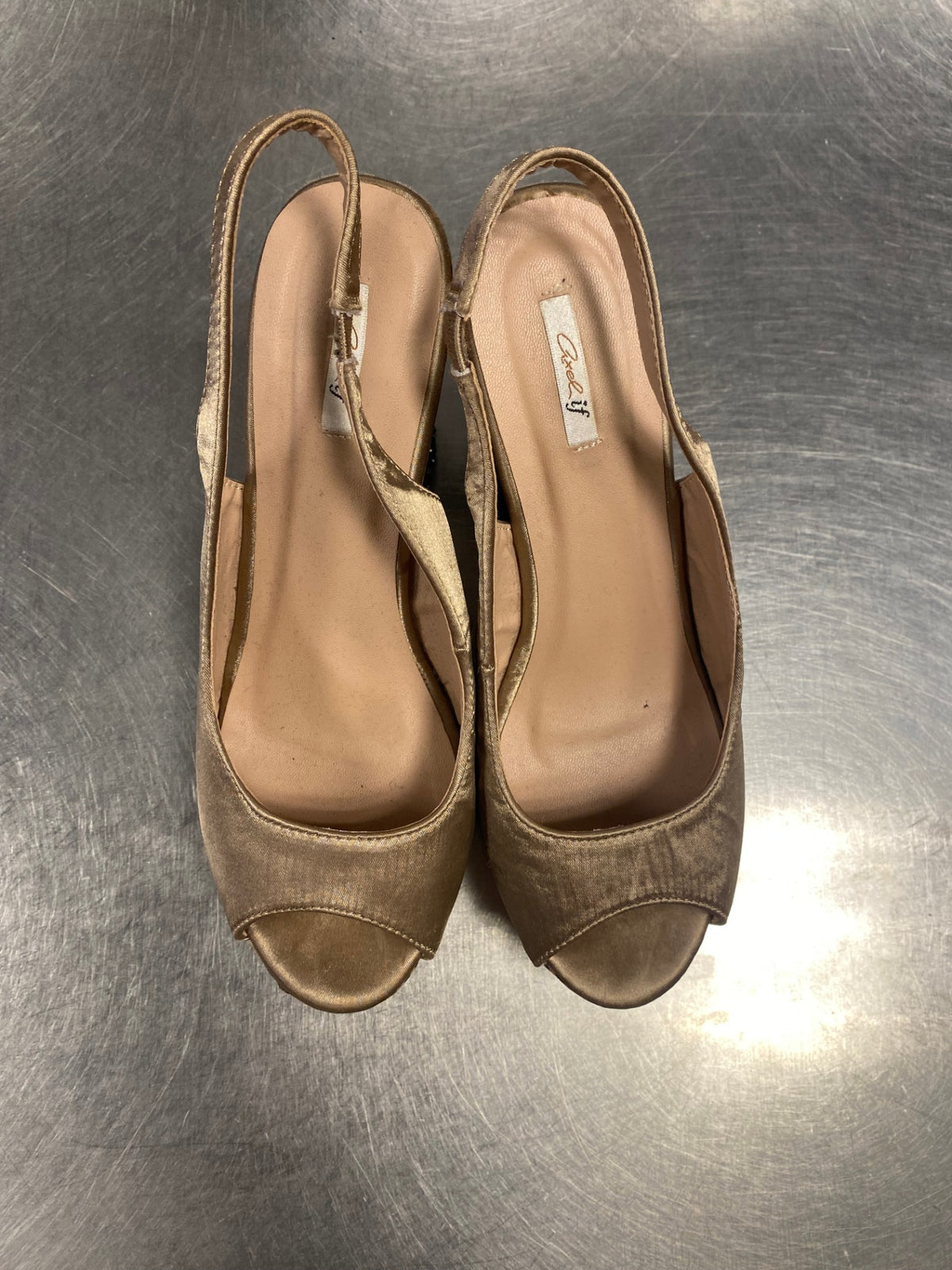 Wedges 38 Champagner